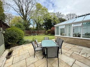 Photo 17- click for photo gallery